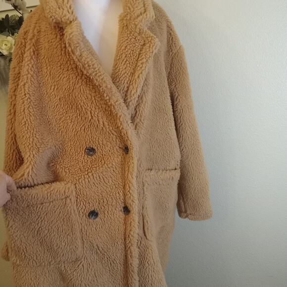 Wild Fable Tan Teddy Coat Size L New NWT buttons Pockets Cozy Warm Mob Sherpa - Picture 2 of 16